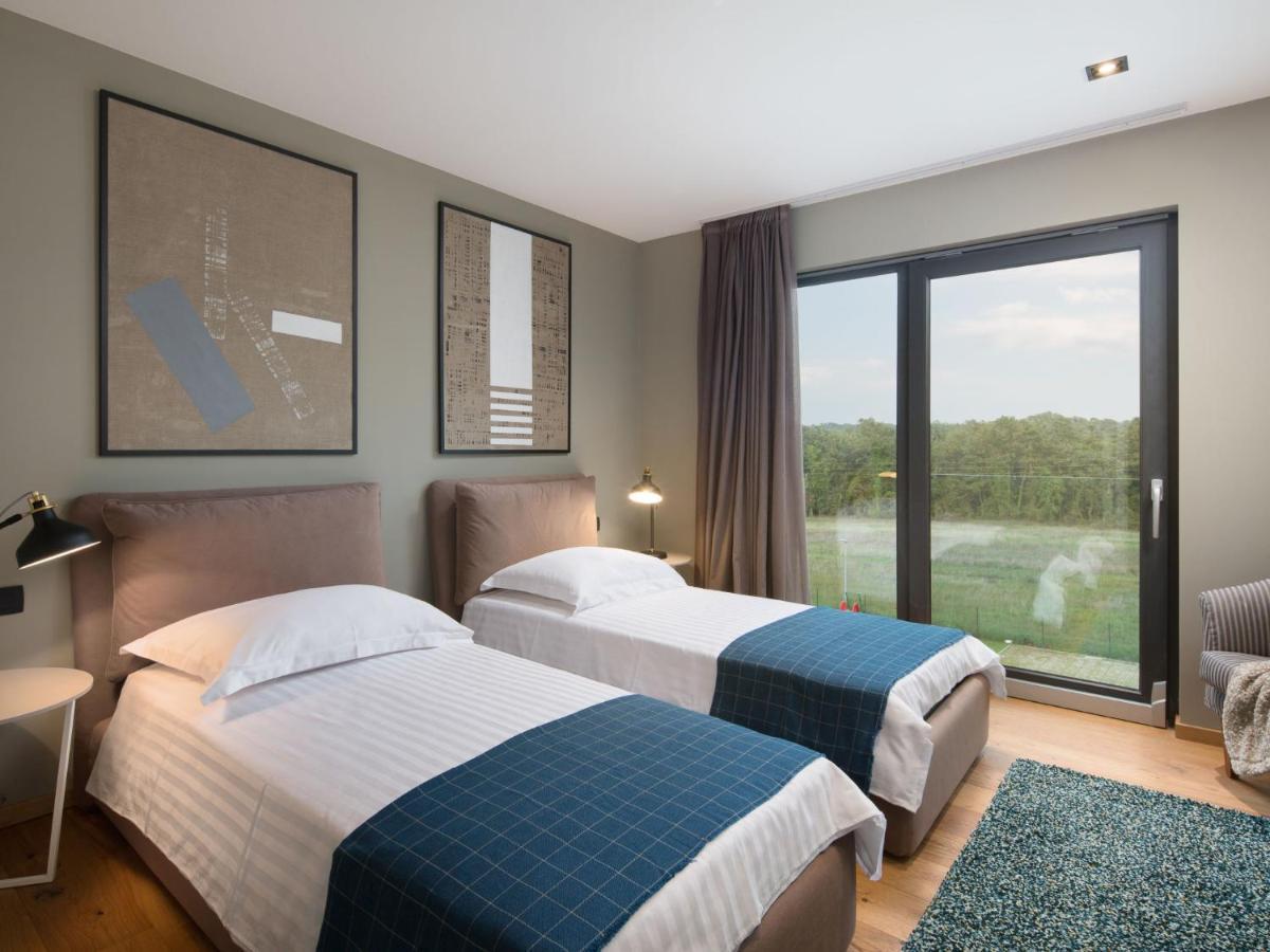 Villa Oliva By Interhome Pelegrin ภายนอก รูปภาพ